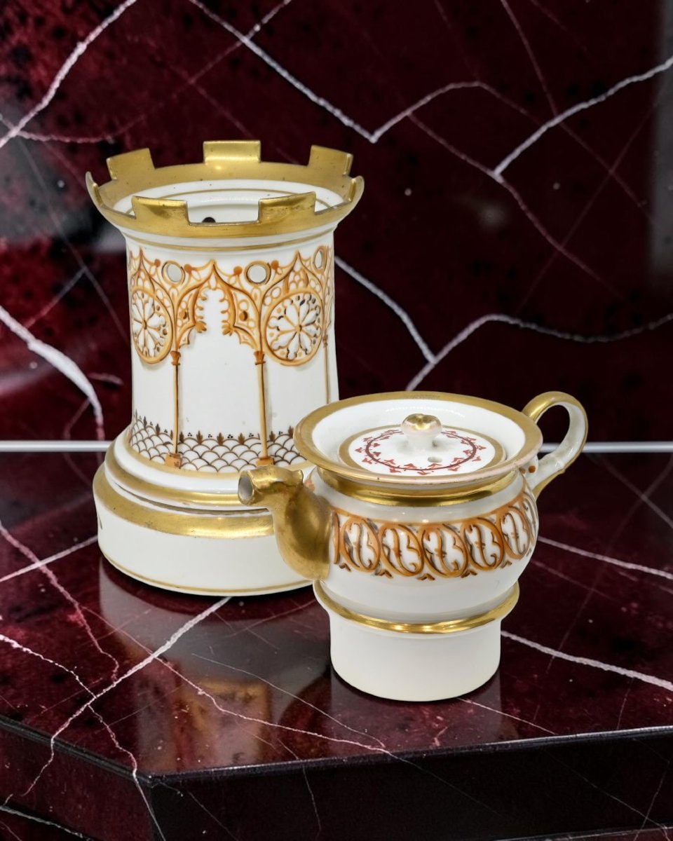 Porte à tisane en porcelaine polychrome - France, XIXe siècle-photo-1